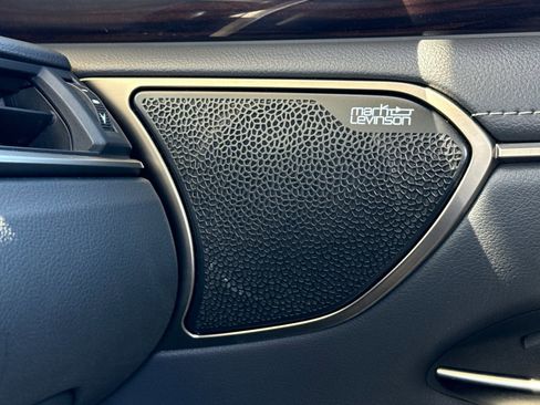 Used 2021 Lexus ES 300h ES 300h Luxury w/ Accessory Package image 24