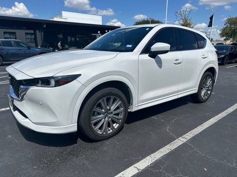 Used 2023 MAZDA CX-5 Signature AWD/4WD image 2