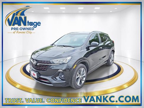 Used 2022 Buick Encore GX Select w/ Sport Touring Package FWD image 1