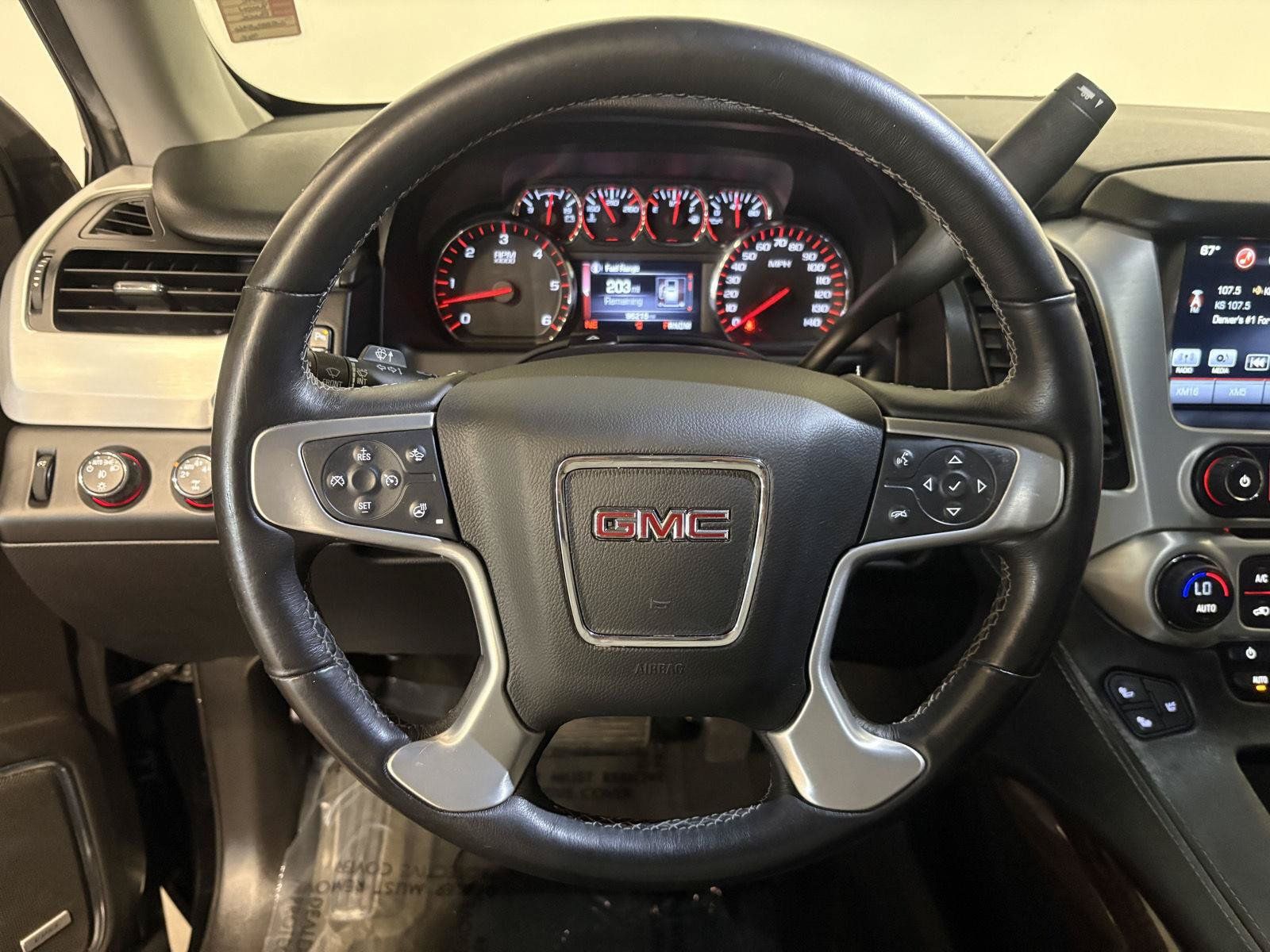 Used 2016 GMC Yukon SLT w/ Open Road Package AWD/4WD image 25