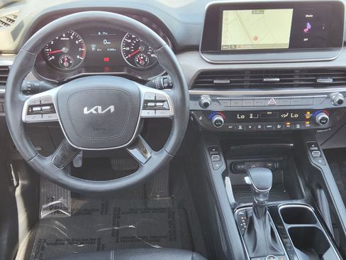 Certified 2022 Kia Telluride EX w/ EX Premium Package image 26