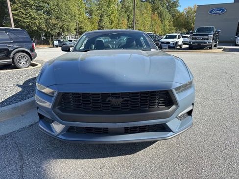 New 2026 Ford Mustang Coupe image 4