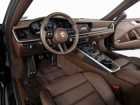 Certified 2024 Porsche 911 Targa 4 GTS image 15