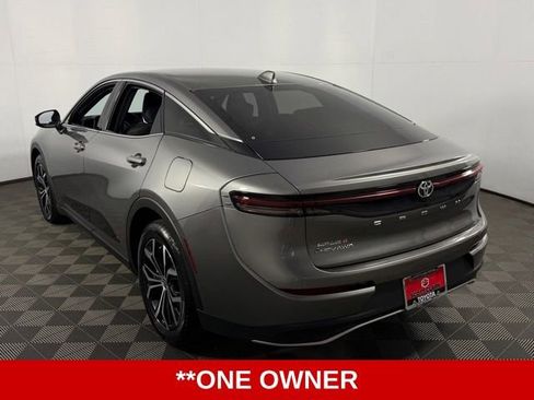 Used 2024 Toyota Crown XLE image 6