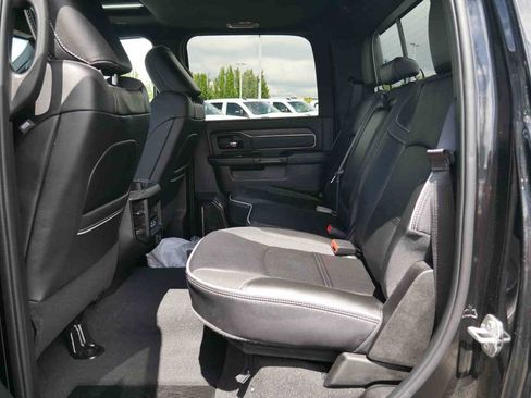 New 2025 RAM 3500 Limited AWD/4WD image 16