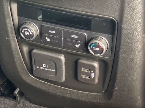 Used 2024 Buick Enclave Premium FWD image 20