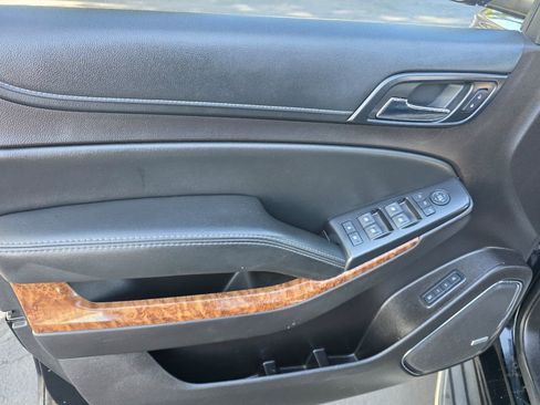 Used 2017 Chevrolet Tahoe Premier image 13