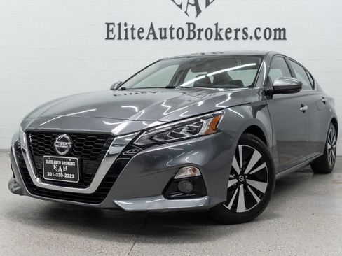 Used 2019 Nissan Altima 2.5 SL FWD image 44