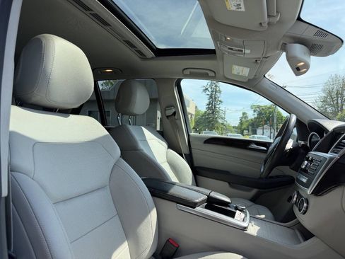 Used 2015 Mercedes-Benz ML 350 4MATIC image 29
