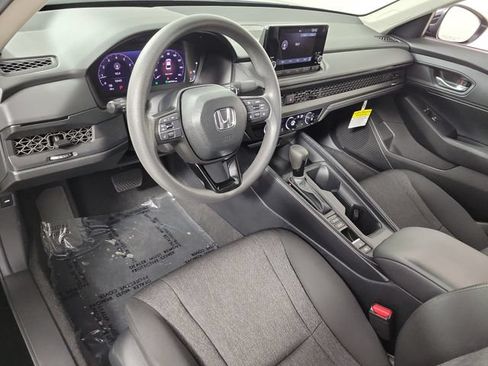 Used 2025 Honda Accord LX image 18
