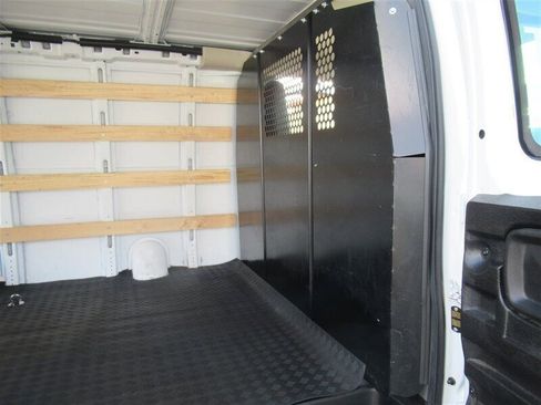 Used 2022 Chevrolet Express 2500 w/ Driver Convenience Package RWD image 13