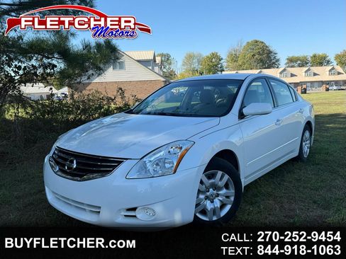Used 2010 Nissan Altima 2.5 S image 1