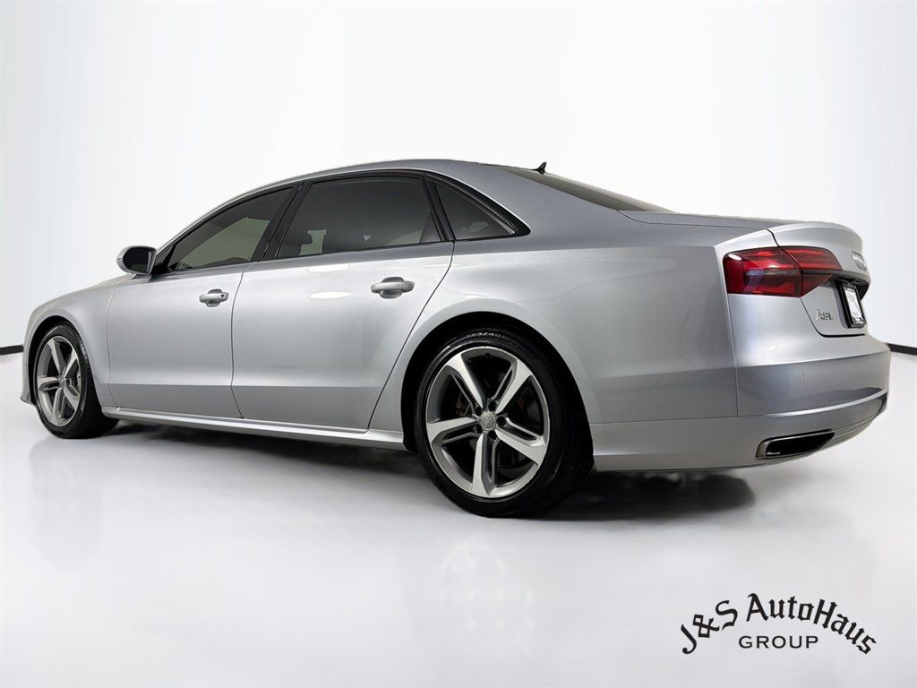 Used 2018 Audi A8 L 4.0T w/ 20" Black Optic Package AWD/4WD image 5