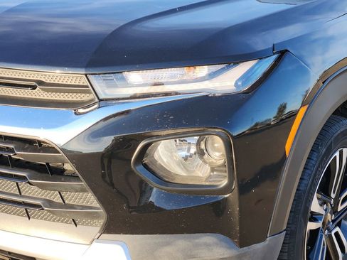 Used 2023 Chevrolet TrailBlazer LT w/ Convenience Package image 14