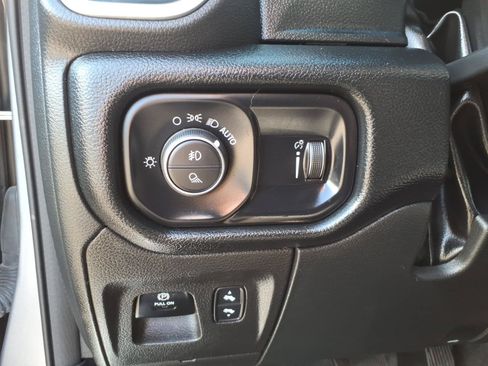Certified 2022 RAM 1500 Big Horn AWD/4WD image 13