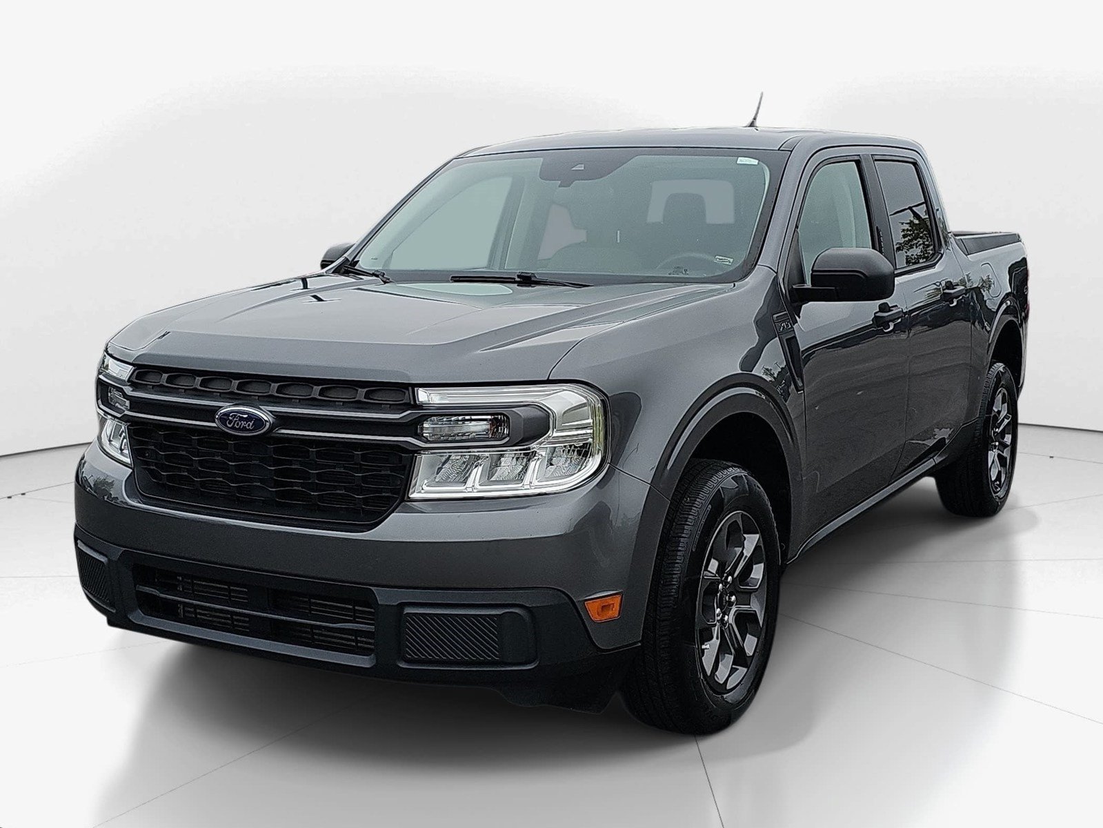 Used 2022 Ford Maverick XLT FWD image 8
