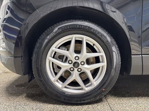 Used 2024 Ford Edge SEL image 4