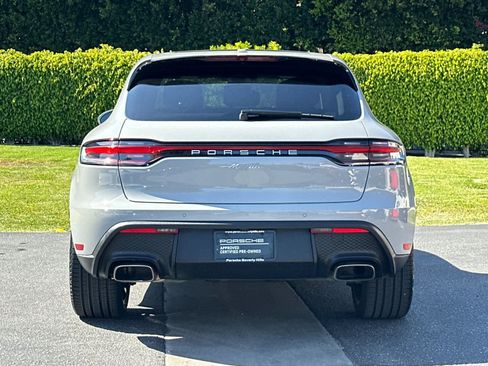 Certified 2025 Porsche Macan AWD/4WD image 7