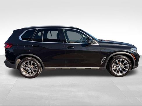 Used 2019 BMW X5 xDrive40i w/ Convenience Package AWD/4WD image 4