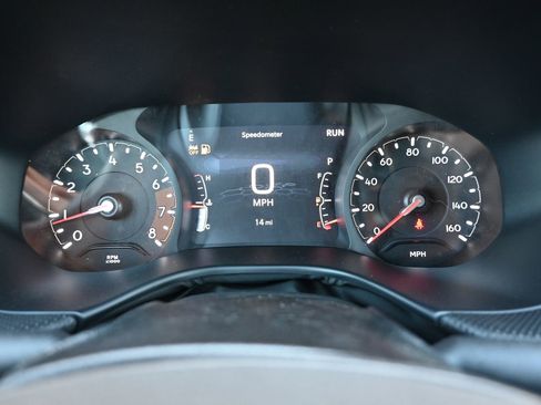 New 2026 Jeep Compass Latitude image 9