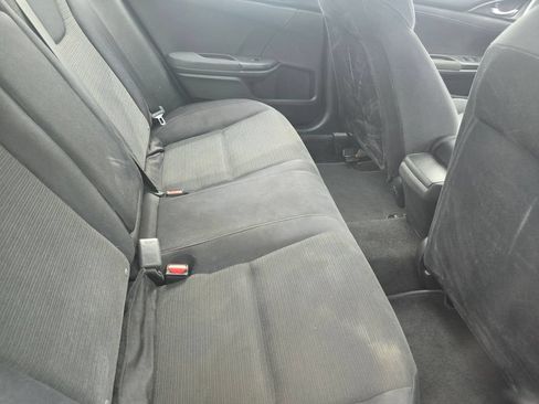 Used 2019 Honda Insight EX image 12