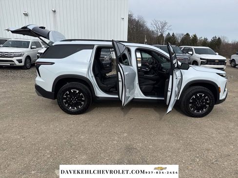 Used 2026 Chevrolet Traverse Z71 w/ Driver Confidence Package image 33