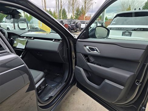 New 2026 Land Rover Range Rover Velar S image 31