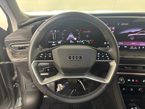 Used 2025 Audi Q5 Premium Plus w/ Premium Plus AWD/4WD image 12