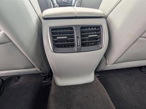 Used 2015 Acura TLX FWD image 26