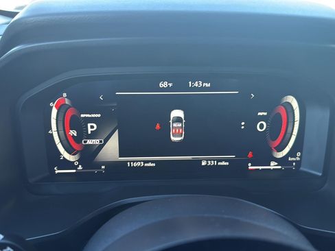 Used 2024 Nissan Rogue Platinum image 17