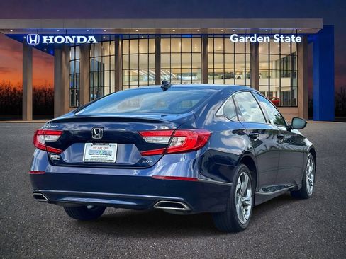 Certified 2019 Honda Accord EX-L image 3