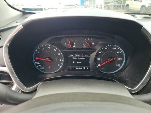 Used 2018 Chevrolet Equinox LT FWD image 22