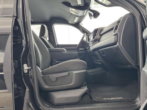 Used 2024 RAM 2500 Big Horn w/ Night Edition image 28