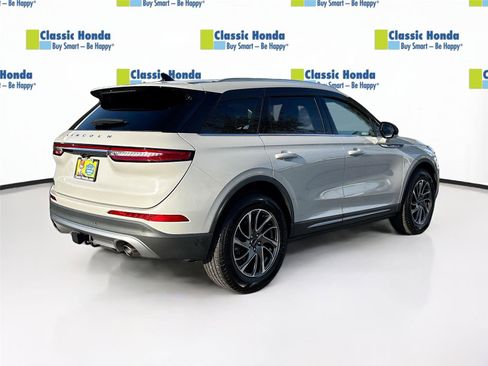 Used 2021 Lincoln Corsair Standard w/ Towing Package I image 8