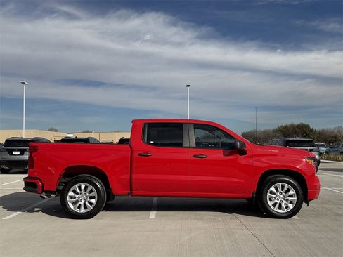 Certified 2024 Chevrolet Silverado 1500 Custom image 3