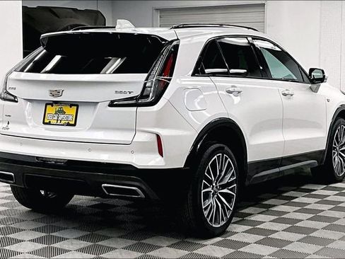 Used 2024 Cadillac XT4 Sport AWD/4WD image 13