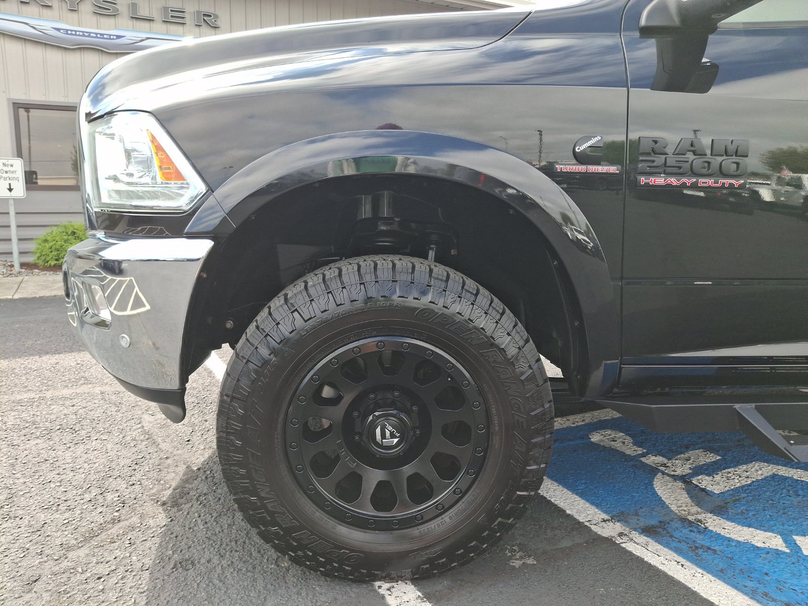 Used 2018 RAM 2500 Laramie w/ Convenience Group AWD/4WD image 28