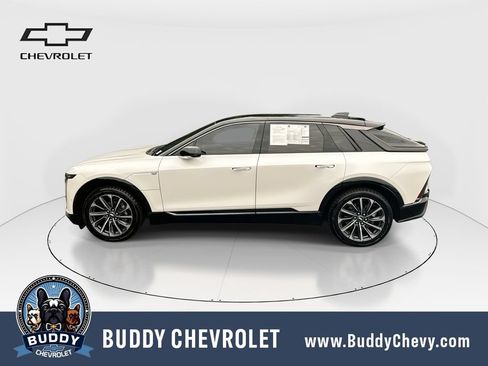 Used 2024 Cadillac Lyriq Sport w/ LPO, Floor Liner Package AWD/4WD image 5