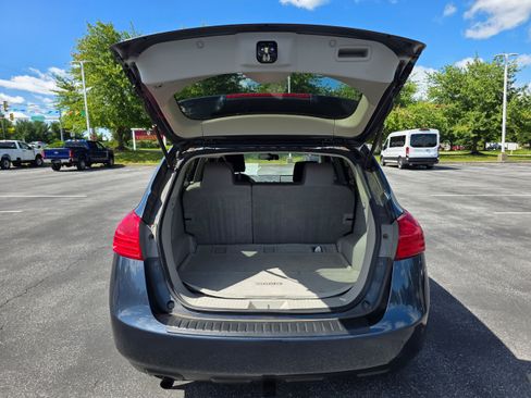 Used 2015 Nissan Rogue S w/ Convenience Package AWD/4WD image 9