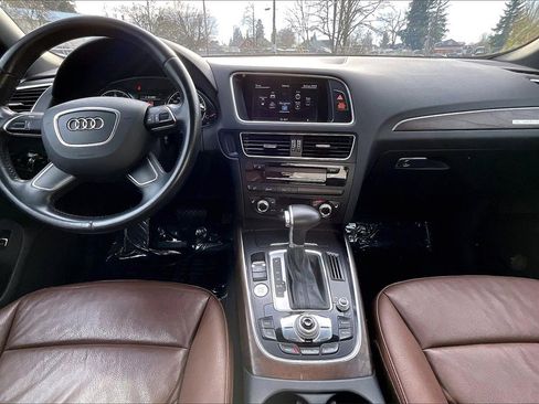 Used 2015 Audi Q5 2.0T Premium Plus w/ Technology Package image 17