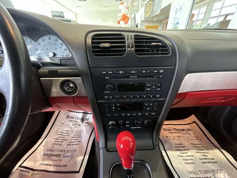Used 2002 Ford Thunderbird RWD image 21