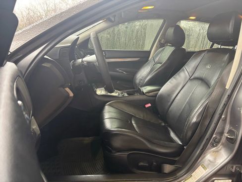Used 2013 INFINITI G37 G37x Sedan 4D w/ Premium Pkg image 8