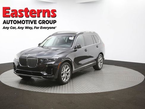 Used 2022 BMW X7 xDrive40i w/ Premium Package image 55