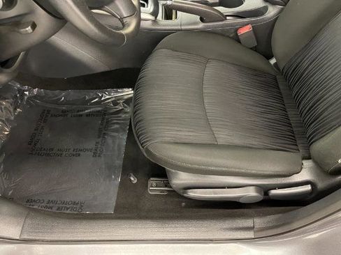 Used 2019 Nissan Sentra SV image 14