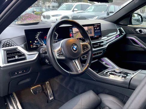 Used 2024 BMW X6 M60i image 17
