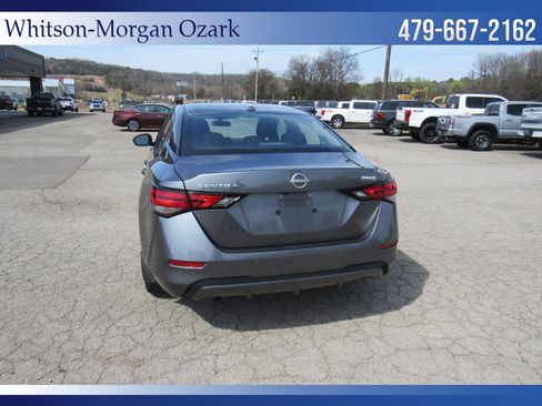 Used 2025 Nissan Sentra SV w/ Trunk Package image 11