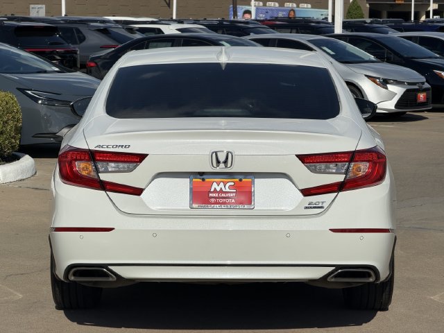 Used 2020 Honda Accord Touring image 5