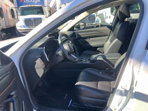 Used 2025 MAZDA CX-50 AWD 2.5 S w/ Premium Plus Pkg image 10