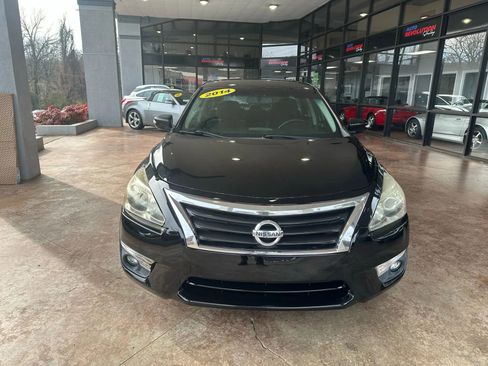 Used 2014 Nissan Altima 2.5 SV w/ Convenience Package image 2