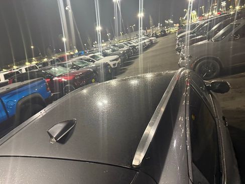 Used 2016 Honda HR-V EX-L image 2